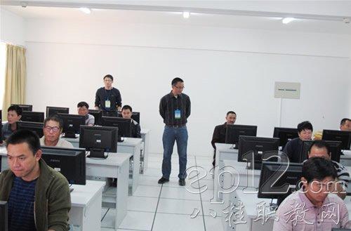 桂林农校举办2011年农产品经纪人职业技能鉴定考试